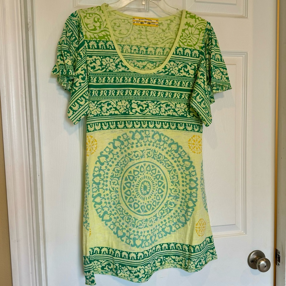 Free People women’s dress/swim cover up! ~Size M. Yellow & green.